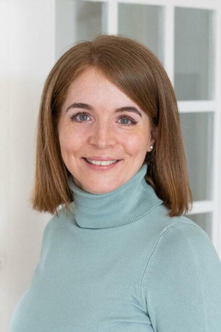 Nina Bechtel